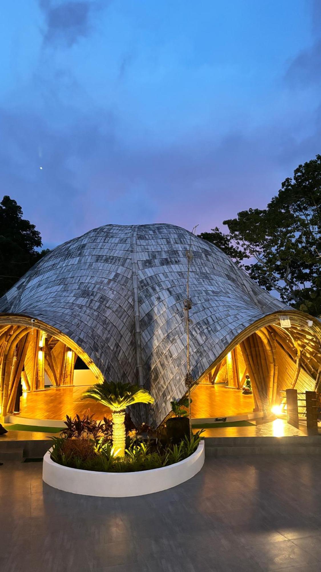 Mantra Wellness Center Hotel อูลูวาตู ภายนอก รูปภาพ