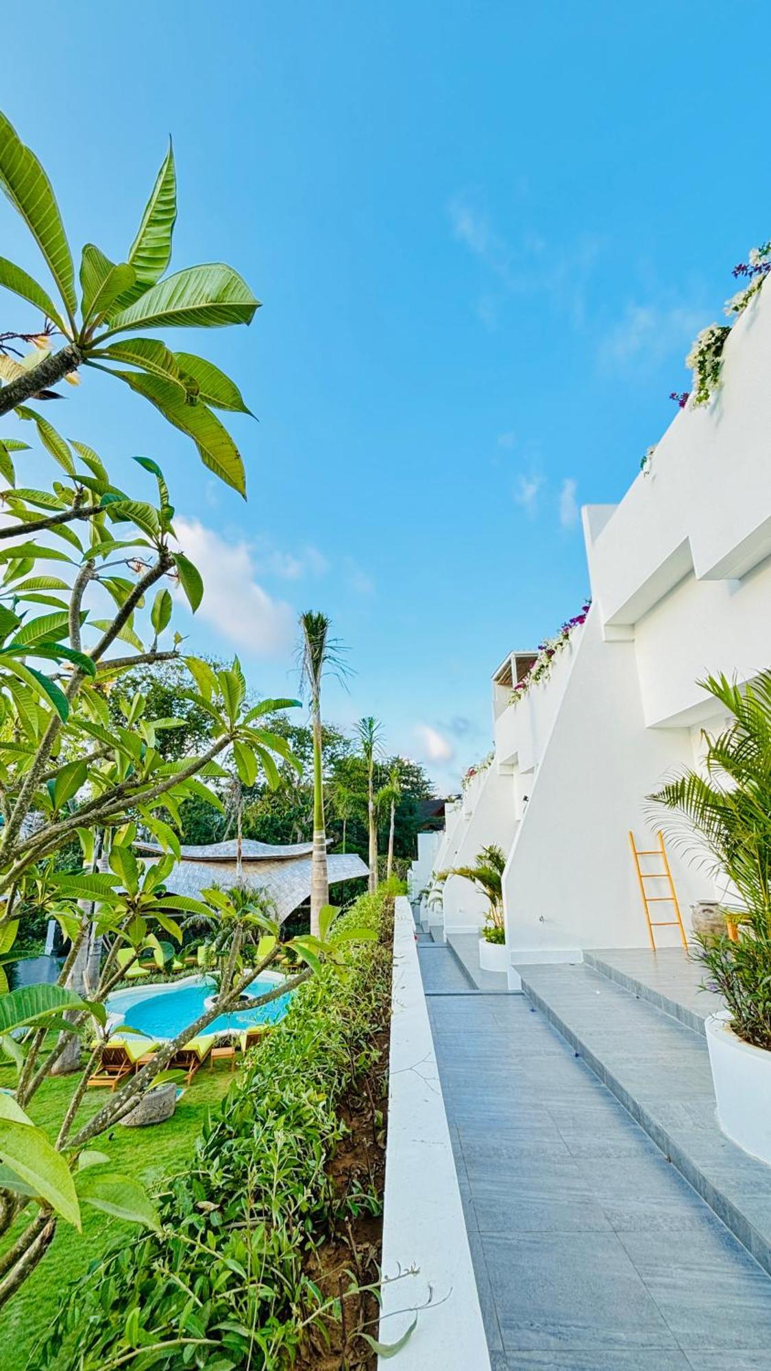 Mantra Wellness Center Hotel อูลูวาตู ภายนอก รูปภาพ