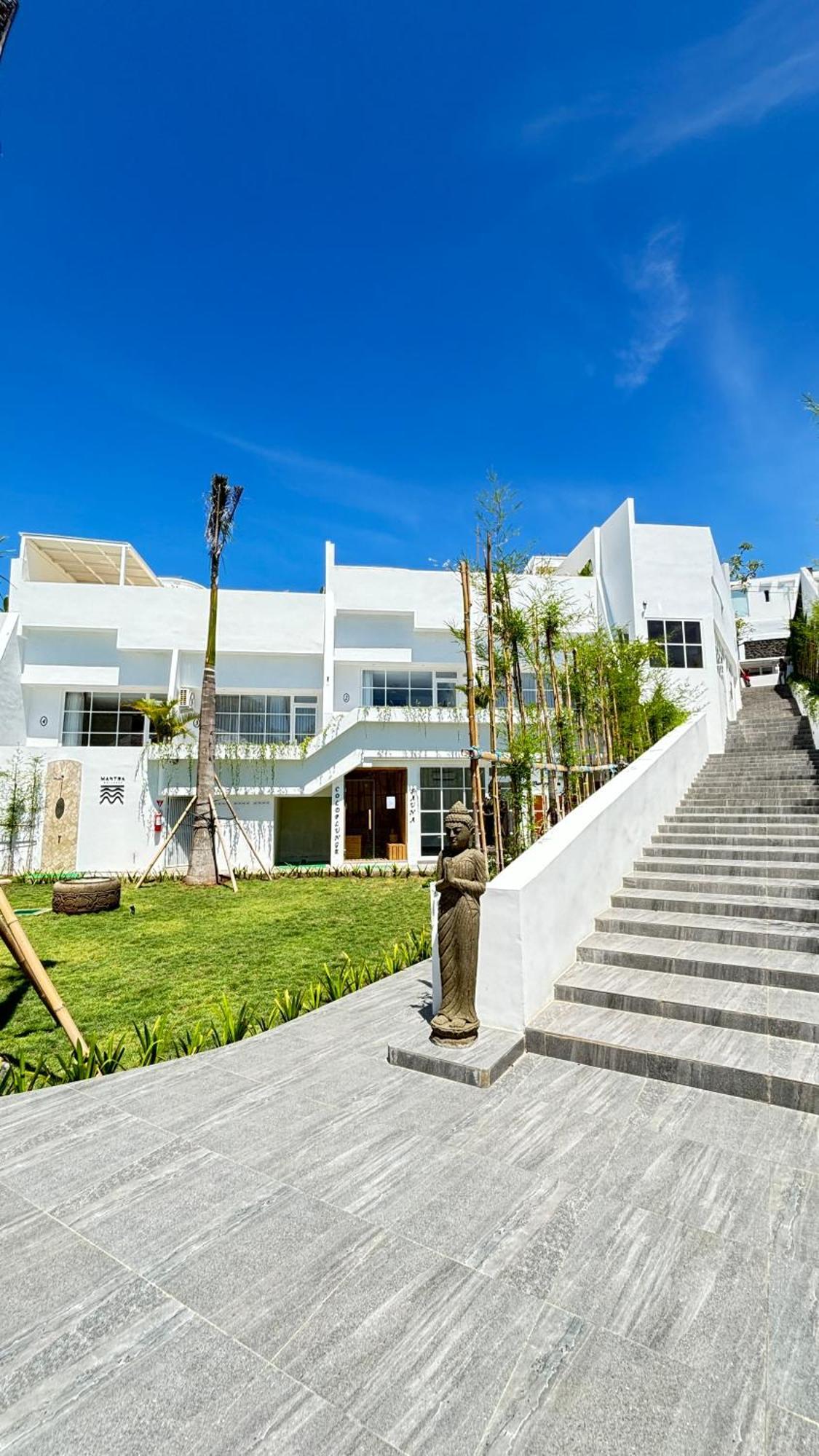 Mantra Wellness Center Hotel อูลูวาตู ภายนอก รูปภาพ